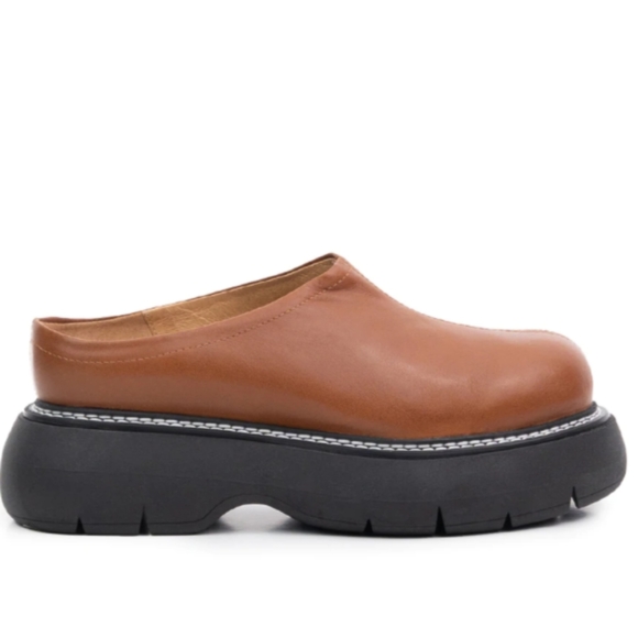 L'Intervalle Tupin leather clogs - Picture 4 of 9